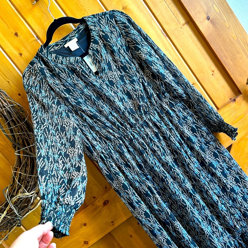 Elegant Long Sleeve Patterned Dress